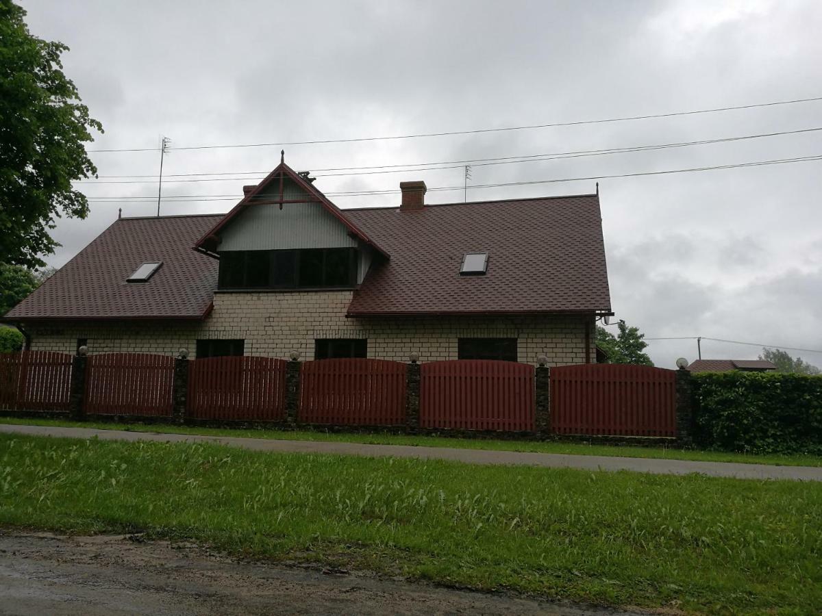 Hotel Bebru Pirts Vecbebri Zewnętrze zdjęcie